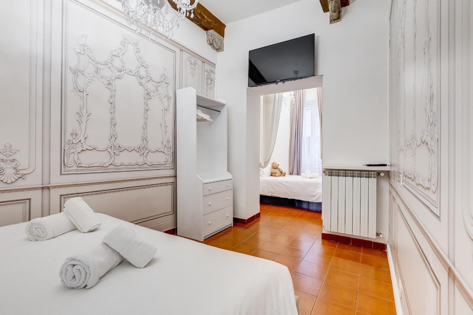 Spanish Square - Romedreamhome Apartment *